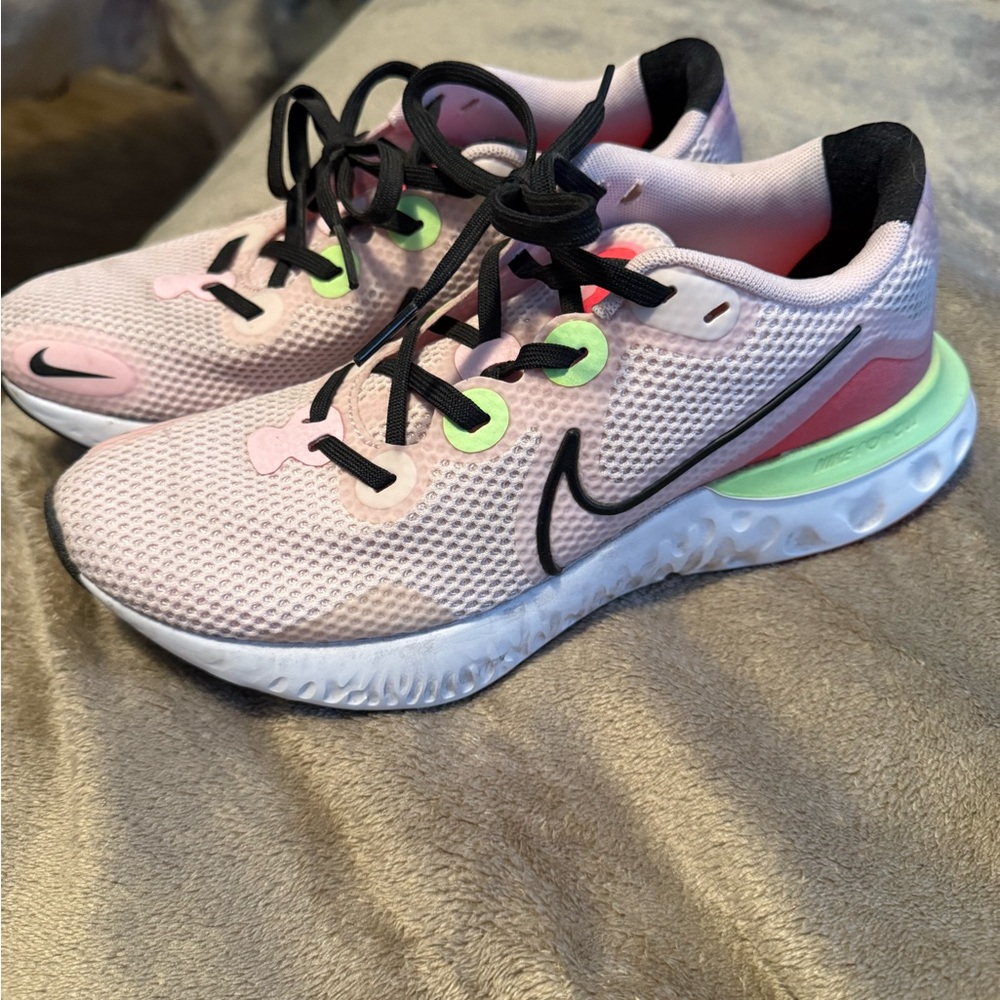 Nike Pink and Black Running Shoes